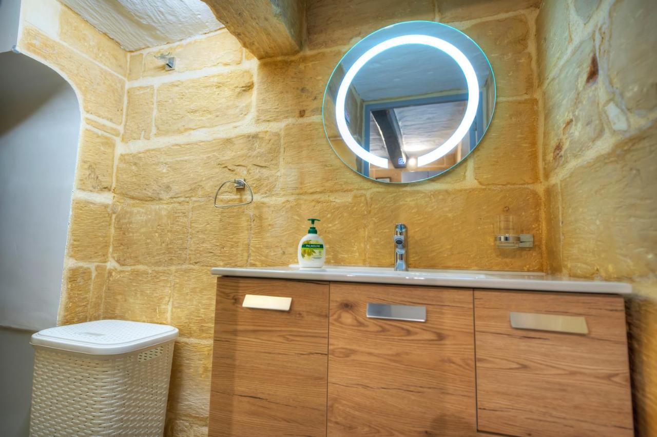 1Bedroom-Stunning Views In Valletta Center Jspi1-1 Экстерьер фото